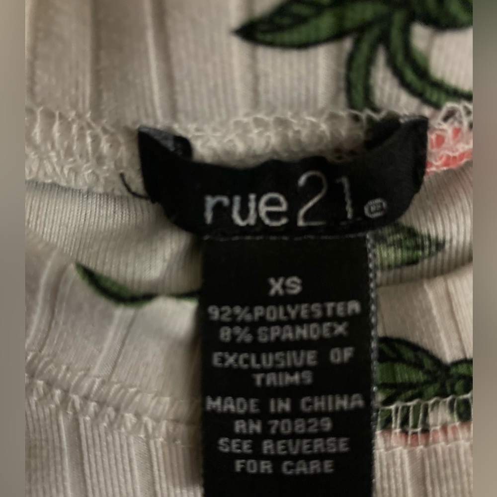 Short sleeve shirt